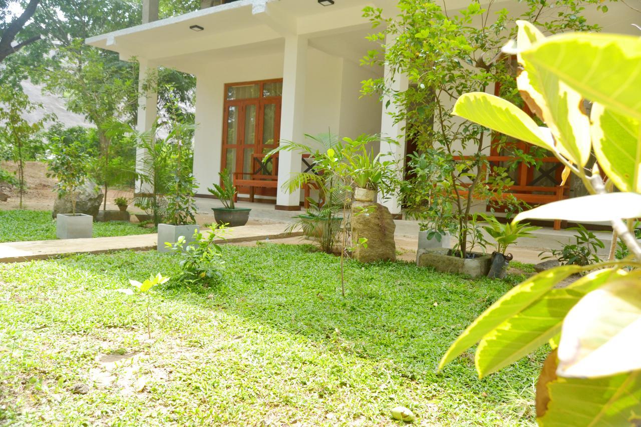 Girilena Resort 丹不拉 外观 照片